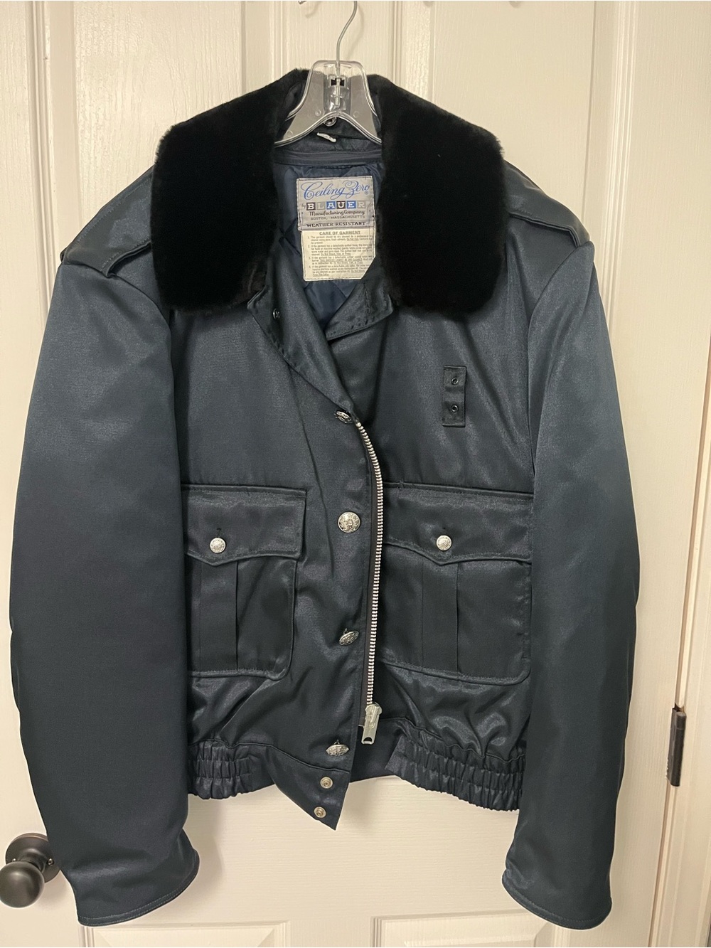 Vintage 70s Blauer Bomber Jacket Size 48R